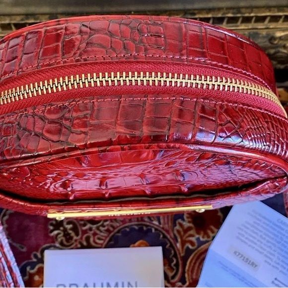 Brahmin RARE Belle Ruby Melbourne Canteen Croc Embossed Leather Crossbody NWOT - Picture 6 of 12